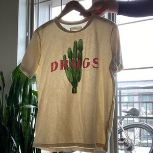 Imogene & Willie “DRUGS” tee, Size M
